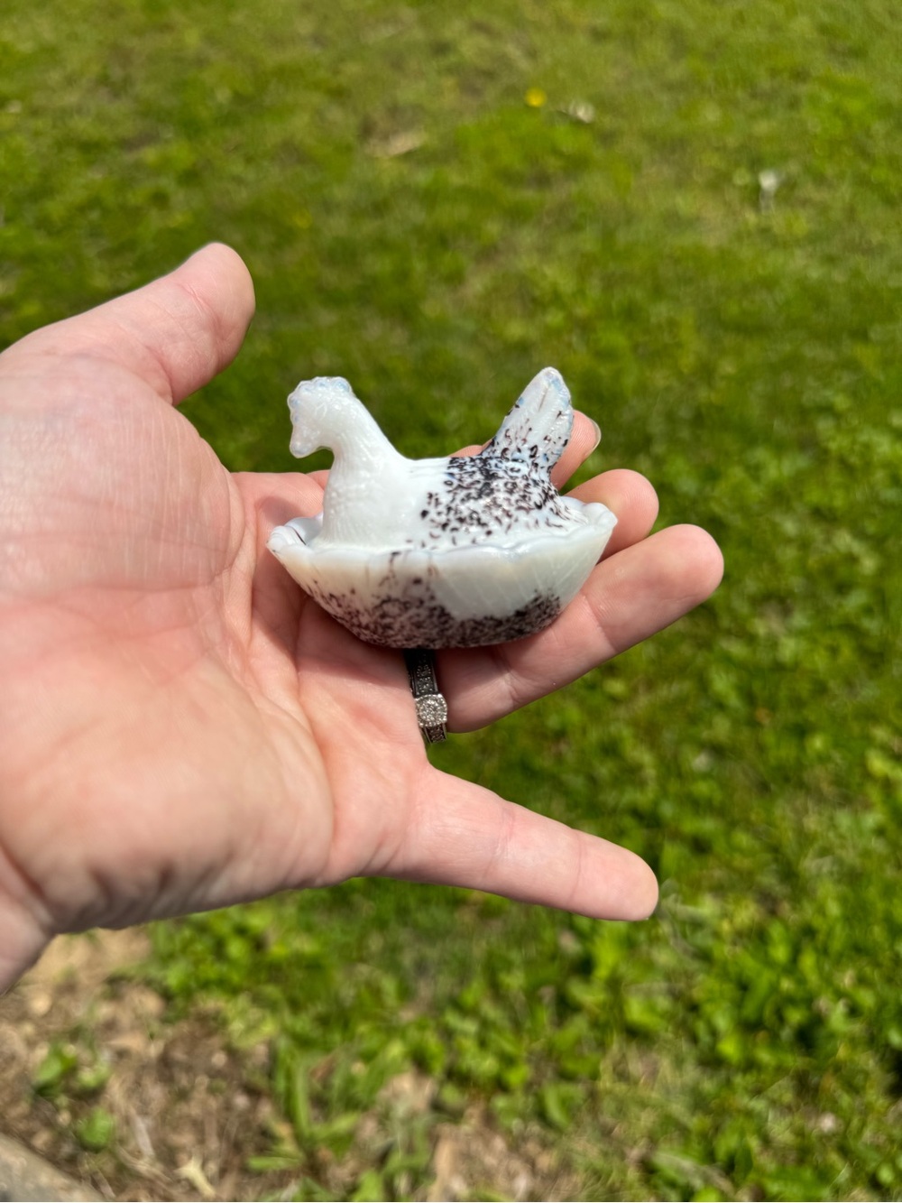 Hard to Find/Rare Mini Salt Seller Hen on a Nest HON